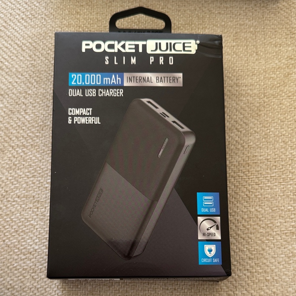 Slim Pro Black Dual USB Charger